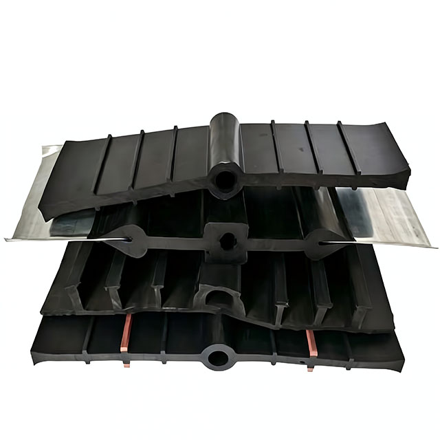 Rubber waterstop ready for concrete joint installation